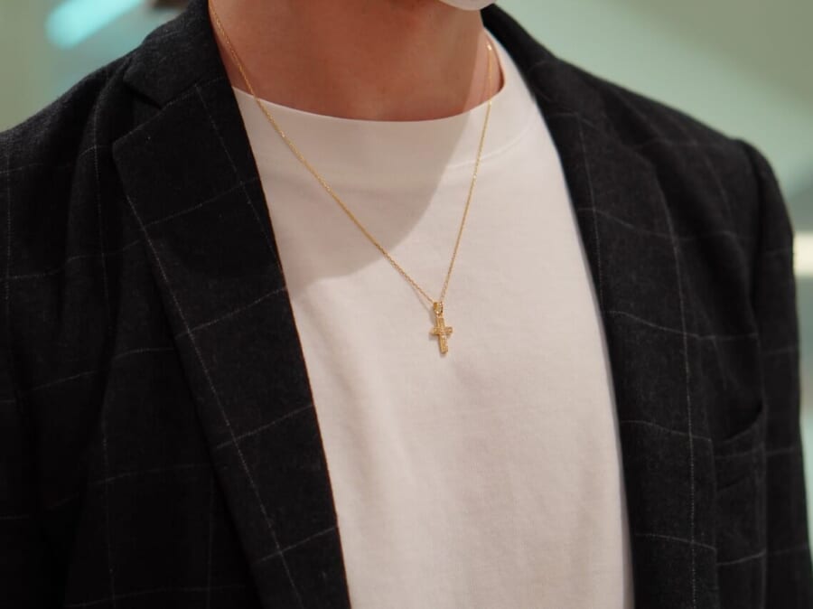 SYMPATHY OF SOUL シンパシーオブソウル Small Gravity Cross Necklace