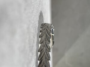 SYMPATHY OF SOUL シンパシーオブソウル　Laurel Round Bangle　ローレル ラウンド バングル Silver シルバー