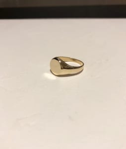 Gold jewelry from New York ring