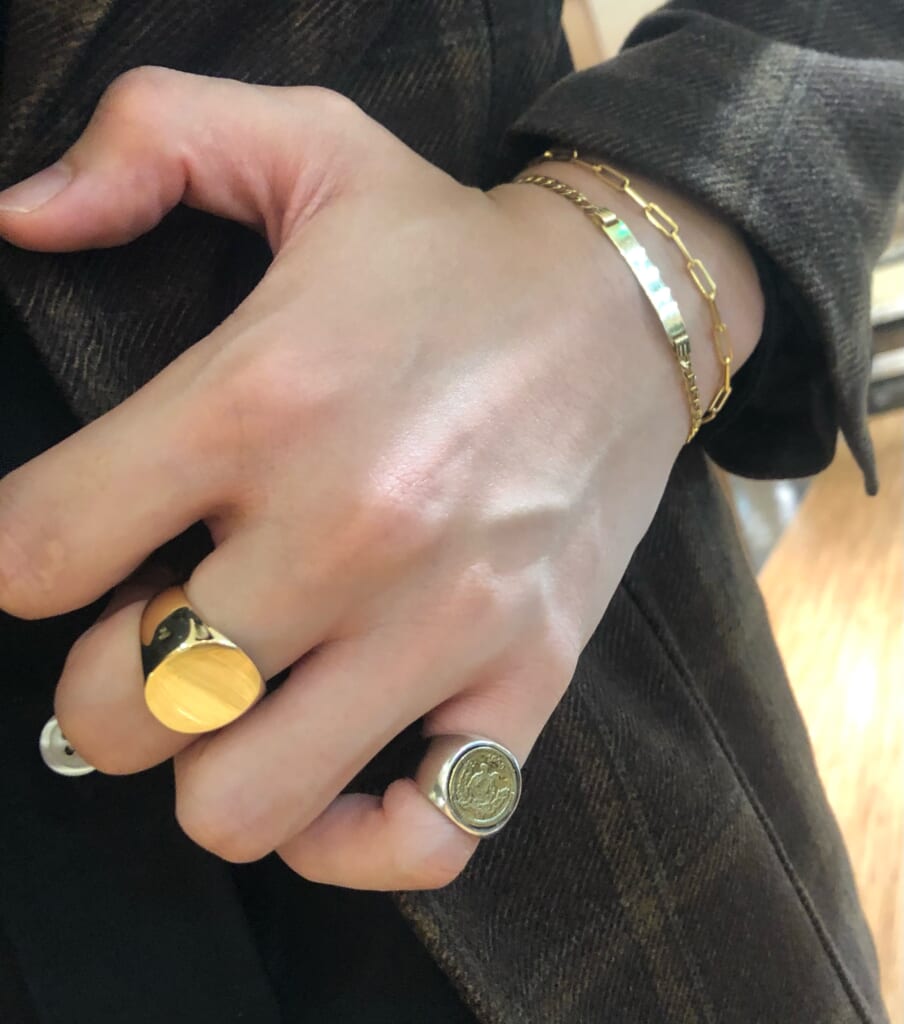 Staff私物 Classic Coin Ring | S.O.S fp Staff Blog