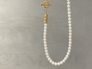 Pearl Beads T-bar Necklace
