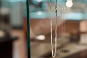 トムウッドチェーンネックレス