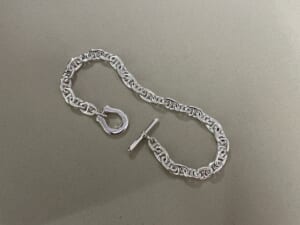 Medium Horseshoe Toggle Bracelet – Anchor　